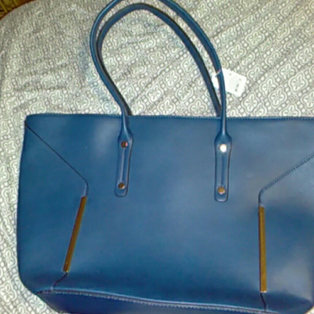 Green purse